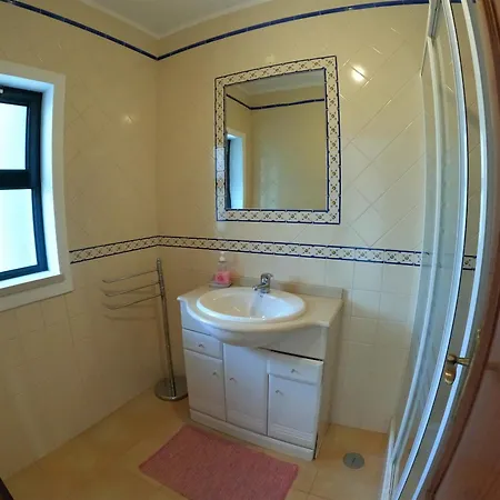 Nyaraló Algarve 4 Bedroom Independent House In