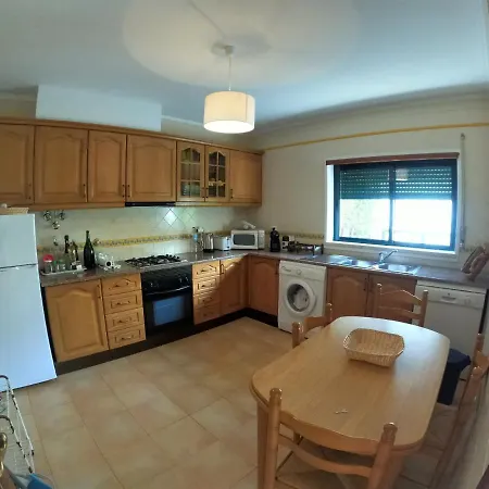 Nyaraló Algarve 4 Bedroom Independent House In