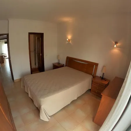 Nyaraló Algarve 4 Bedroom Independent House In
