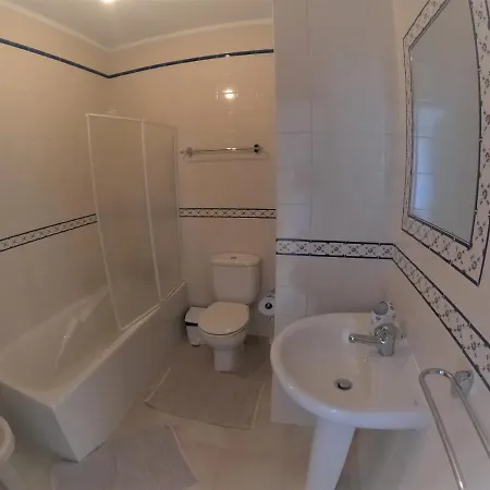 Algarve 4 Bedroom Independent House In