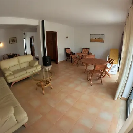 Algarve, 4 Bedrooms Independent House, Hébergement de vacances *