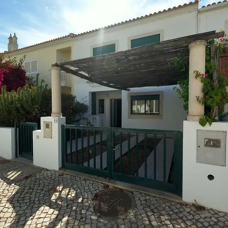 Algarve 4 Bedroom Independent House In