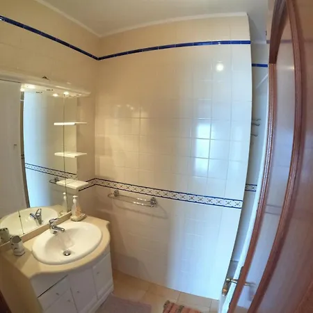 Algarve, 4 Bedrooms Independent House, Pêra