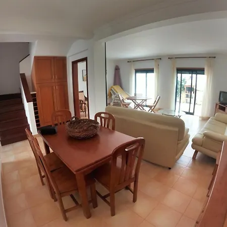 Casa de Férias Algarve, 4 Bedrooms Independent House,