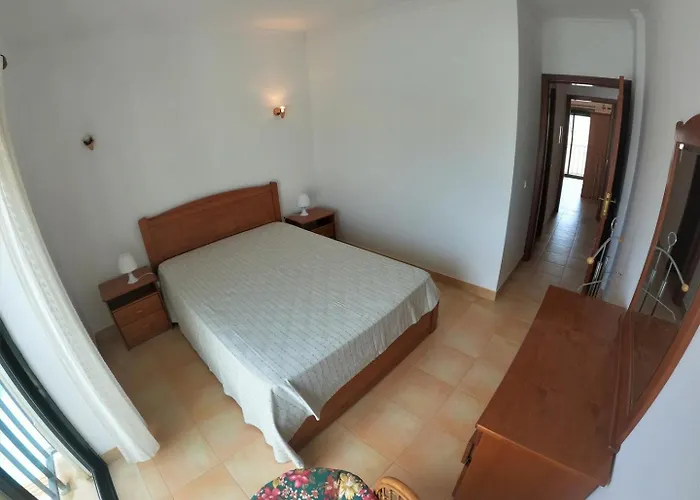 Casa de Férias Algarve, 4 Bedrooms Independent House, *