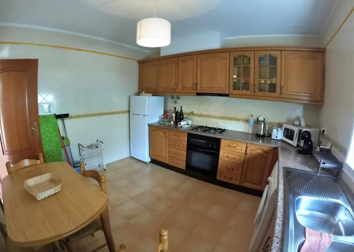 Algarve, 4 Bedrooms Independent House, Casa de Férias *