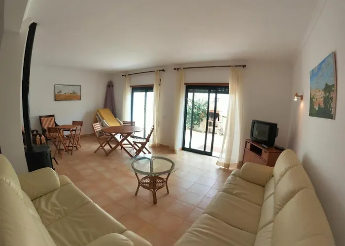 Algarve, 4 Bedrooms Independent House, *